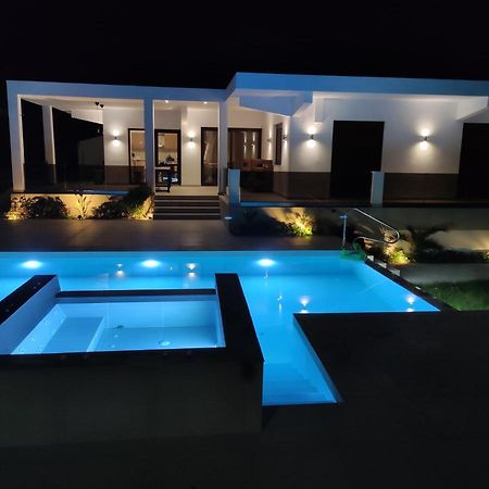 Luxury Villa Anemone With Private Pool Пастида Экстерьер фото